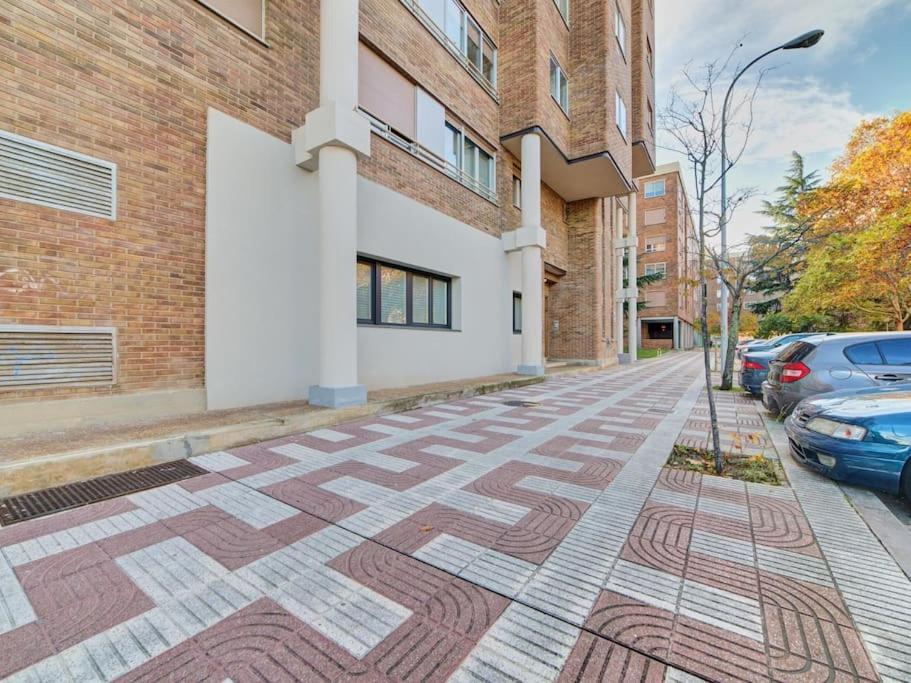 Apartment Sua Loft By Clabao Παμπλόνα Εξωτερικό φωτογραφία