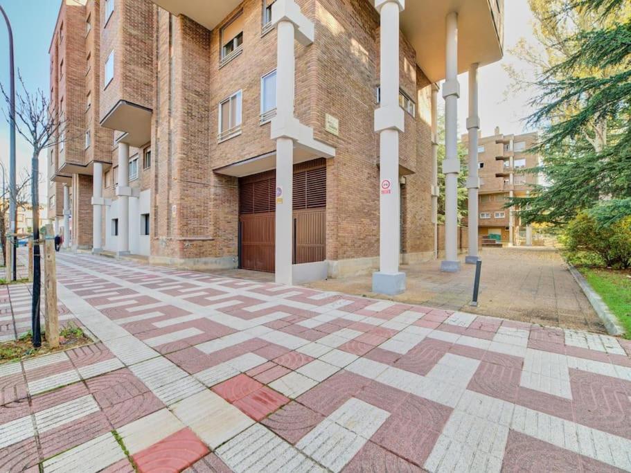 Apartment Sua Loft By Clabao Παμπλόνα Εξωτερικό φωτογραφία